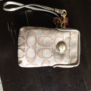 Small Coach wristlet